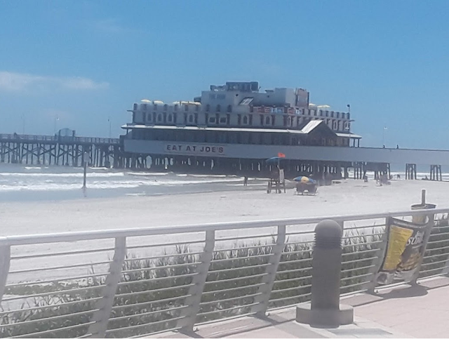 Daytona, Daytona Beach, Florida, Daytona Beach Pier, Cocoa Beach Pictures, Florida East Coast, Eat At Joes, Joes Crab Shack