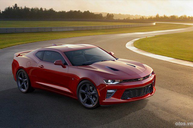 Xe Chevrolet Camaro 2016 - mẫu xe của năm