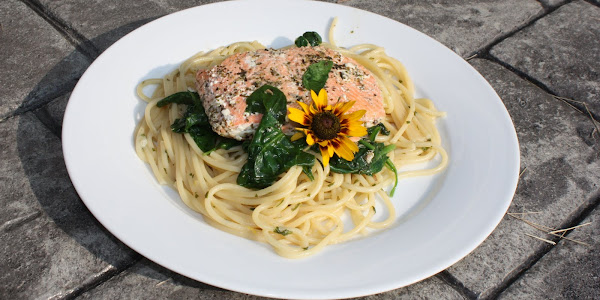 Salmon over Spaghetti al Limone