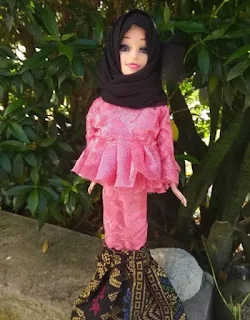 Pakaian Barbie Muslimah