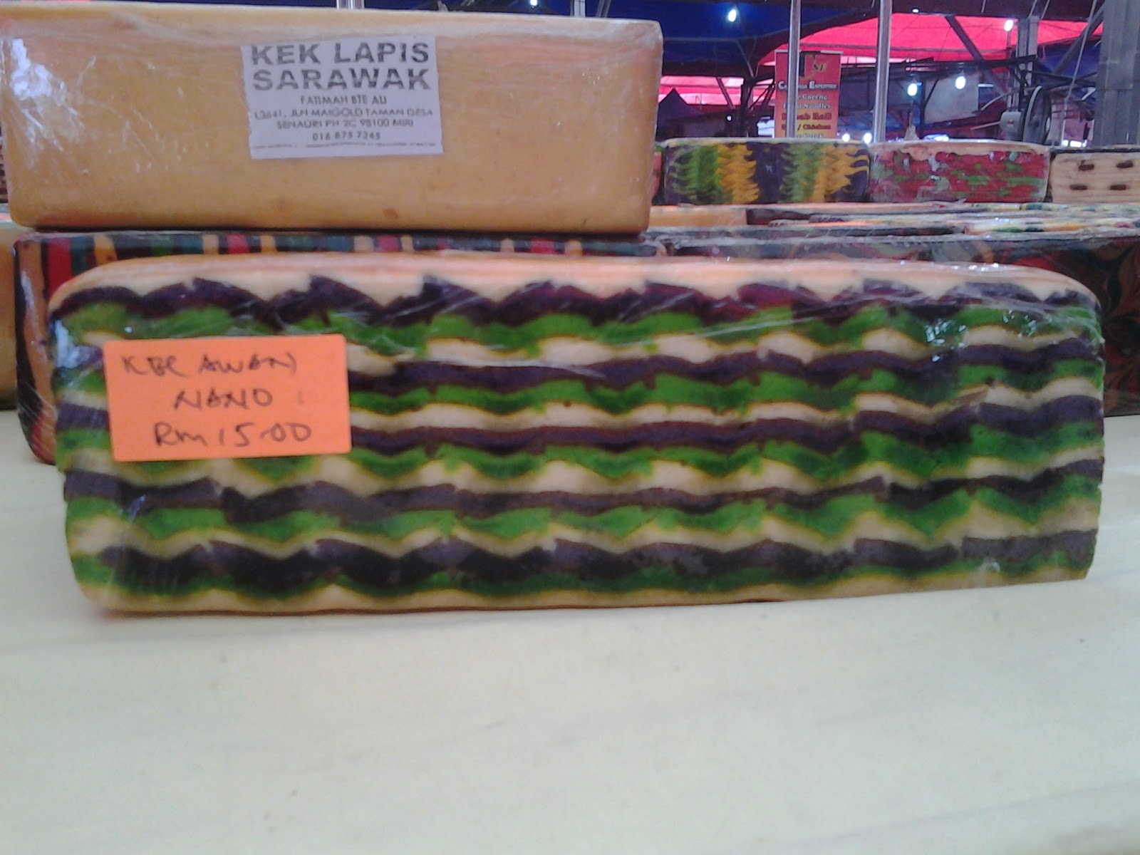 KEK LAPIS SARAWAK: KEK AWAN NANO (Blueberry, Pandan)