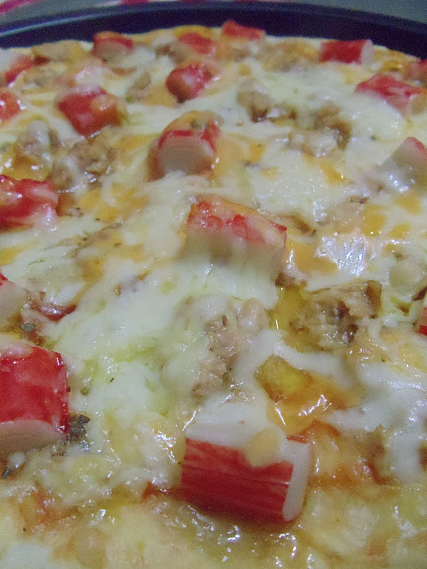 Life is colorful: Step by Step Tuna Seafood Pizza 