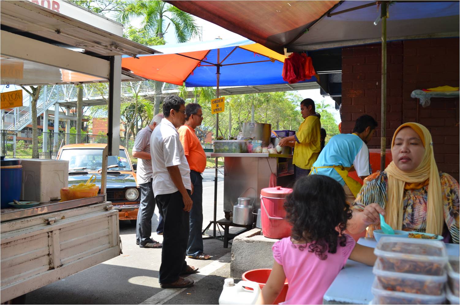 Si bijAksAnA bijAksini: Cendol Pak Akob Seksyen 16