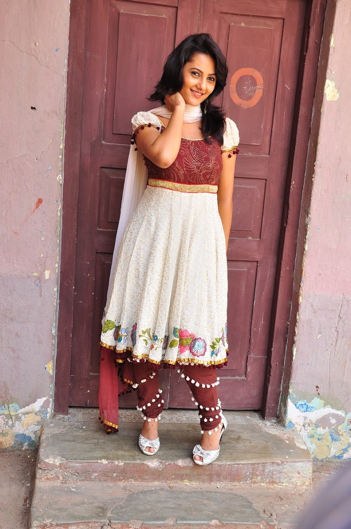 Tripti Sharma Beautiful Stills