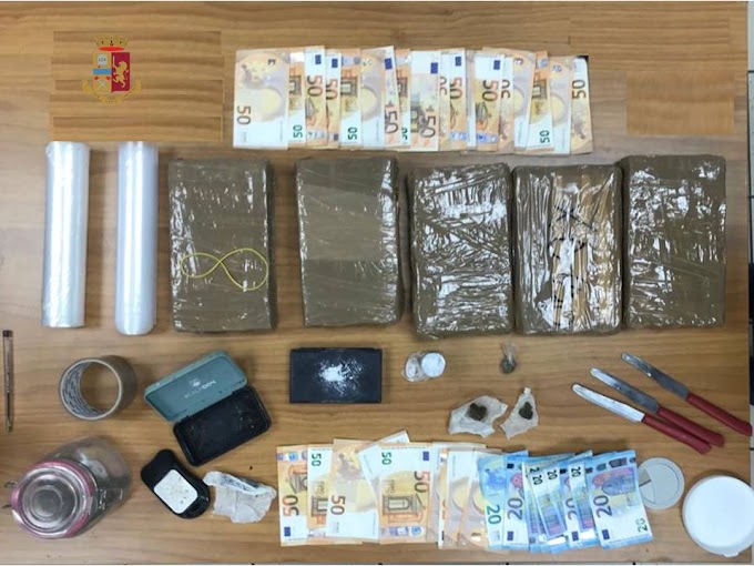 Taranto, nasconde quasi 6 kg di cocaina in casa: in manette 32enne