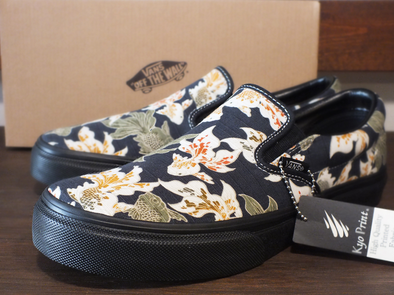 Vans Classic Slip On Kingyo Black