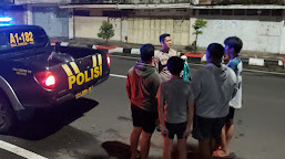 Antisipasi Perang Sarung, Polsek Indramayu Laksanakan Patroli Malam Jelang Sahur