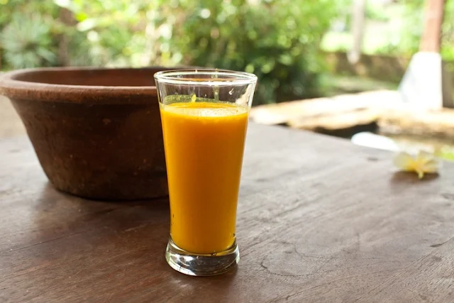 10 Reasons To Start DRINKING Turmeric (&amp; 16 Genius Recipes To Help)