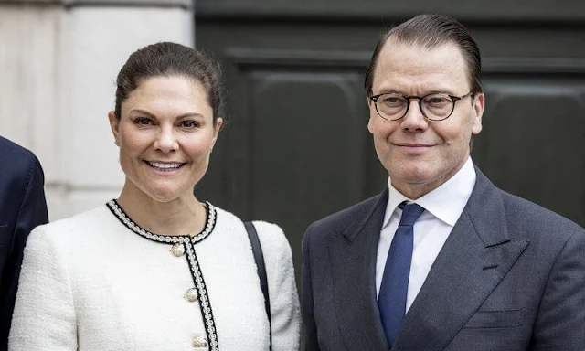 Crown Princess Victoria wore a Lesley white boucle blazer with gold buttons by Andiata