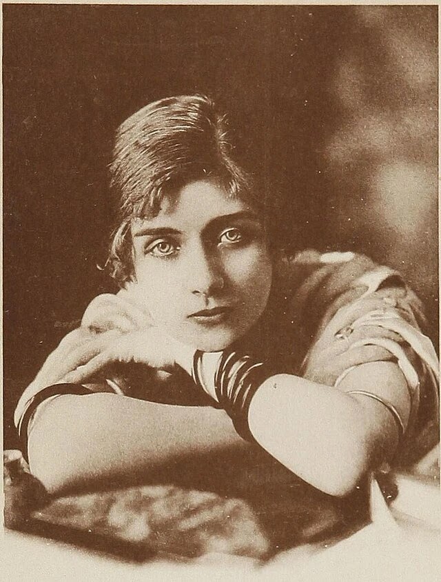 Teresa Wilms Montt: Voz Rebelde de la Época de Oro Chilena