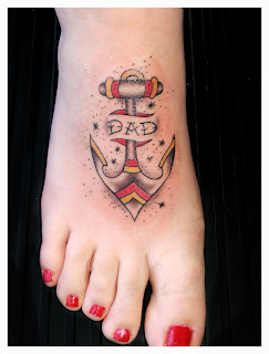 This girl foot is beautiful -- a ittle anchor tattoo on foot, i like it this tattoo. Lovely.