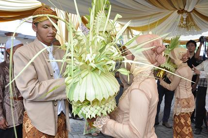 Saiin CONTOH MACAM MACAM KERAJINAN  TANGAN  YANG TERBUAT 