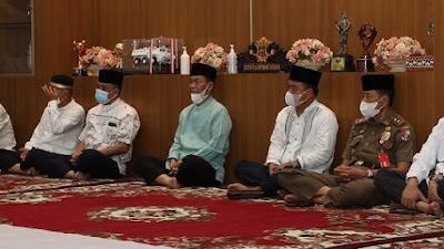 Silahturahmi dan Peringatan Nuzulul Quran 1443 H/2022 M, Bupati Lampung Utara Hadiri Secara Virtual