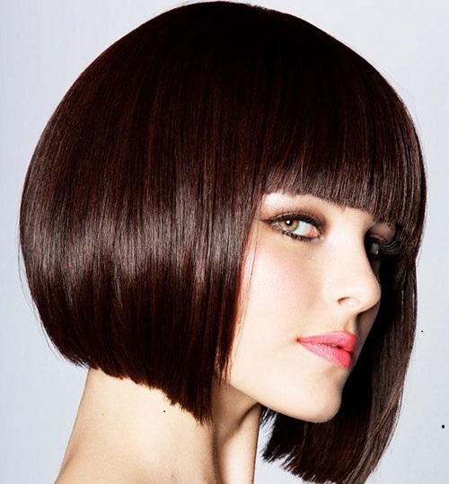 top Short straight hairstyles with bangs