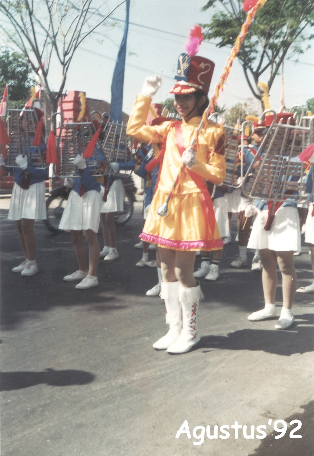 Cerita mamamia: Parade Drum Band