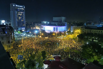 proteste piata universitatii