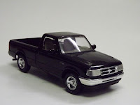 Ford Ranger XLT 1995 amt/ertl 1:25