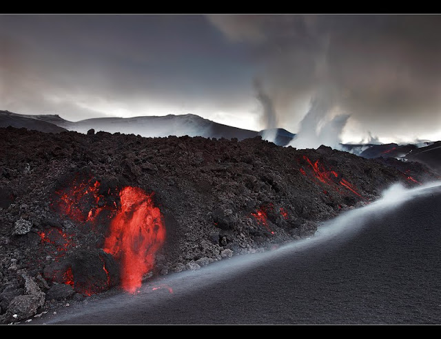 iceland volcanoes 2010. Iceland Volcano Pictures