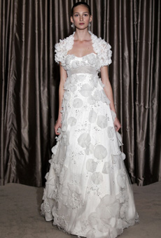 monique lhuillier wedding dresses 2012 