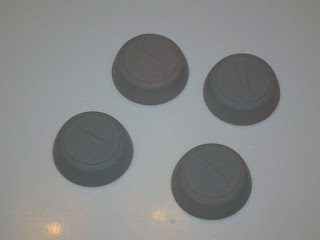 Knee covers for 1/48 Zaku 2