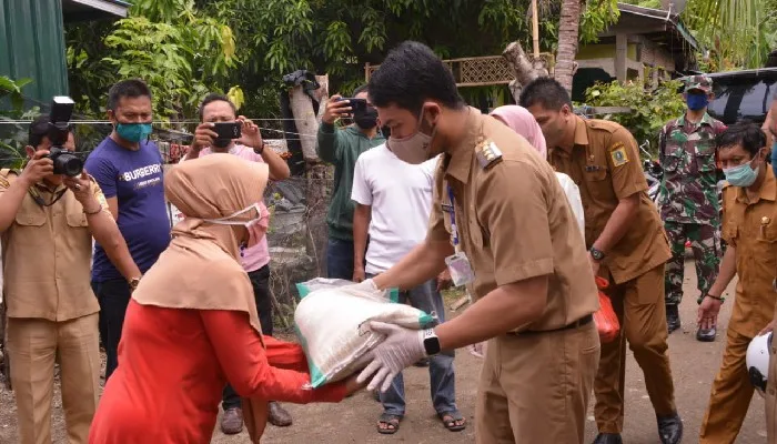 Lagi, Pemkab Sinjai Salurkan Bantuan Sosial Covid-19