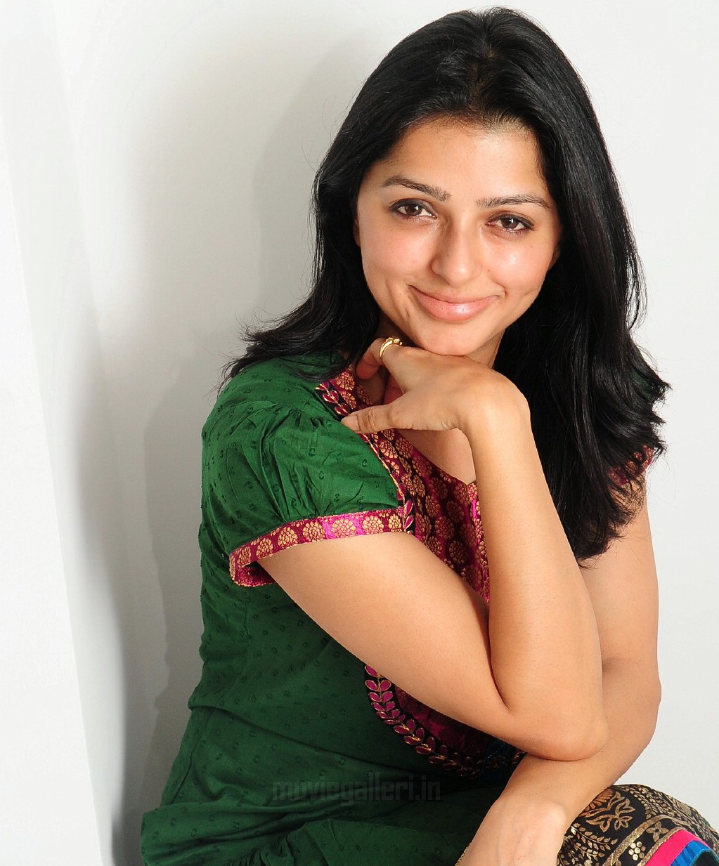 Bhojpuri, Telugu, Tamil, Hindi Film Actress Bhumika Chawla wikipedia, Biography, Age, Bhumika Chawla Age, boyfriend, filmography, movie name list wiki, upcoming film, latest release film, photo, news, hot image