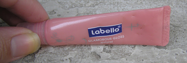 Labello-Glamorous Gloss Natural  squeeze tube pacakaging