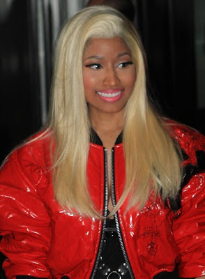 Nicki Minaj Blonde Hair Girl Games Wallpaper Coloring Pages Cartoon Cake Princess Logo 2013