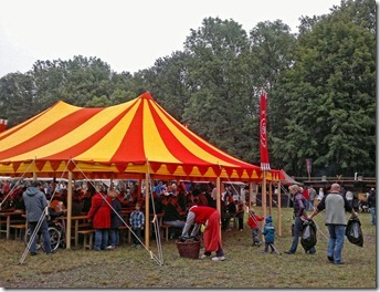 2012-09-23-317_re