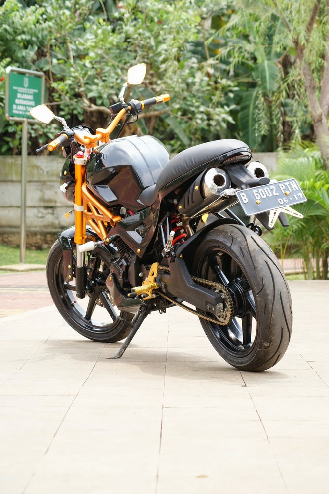  MOTOR TERONG Yamaha Byson Modifikasi Bergaya Ducati 