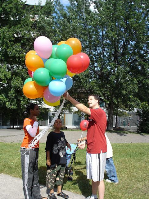 Balloon Vender1