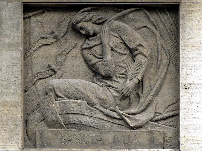 Sancta Julia, bas-relief, piazza Cavour, Livorno