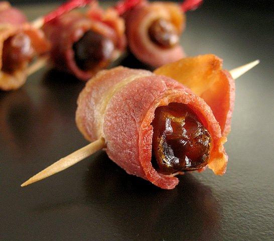 Bacon Wrapped Dates7