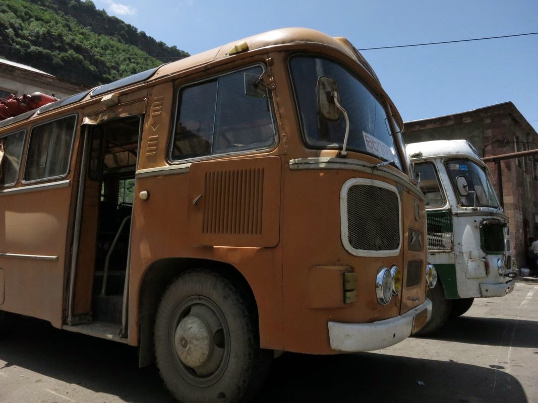 По Армении на автобусах
