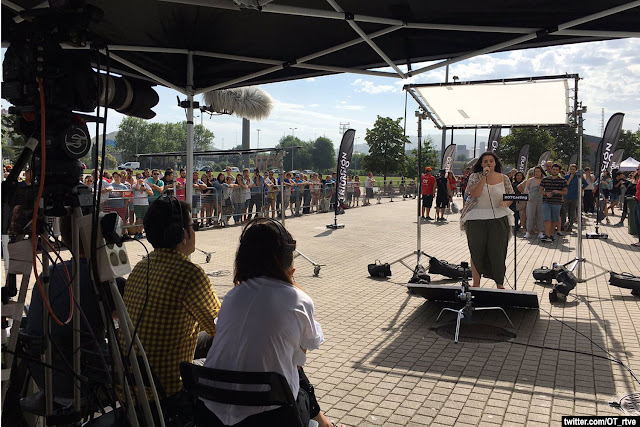 Momento de la audición en la explanada del BEC! en Barakaldo