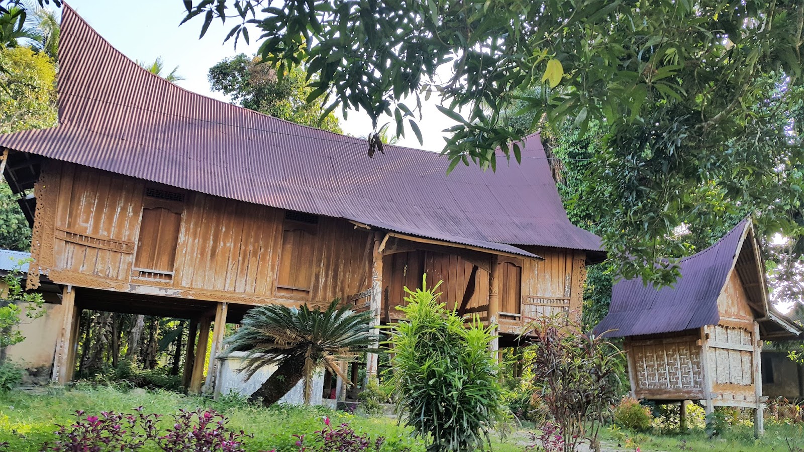 Rumah Lontiok Kampar Warisan Budaya Tak Benda Riau 