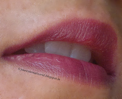 Bridal Lipstick - Lotus Herbals Moistpetals Raspberry Punch 122 - Lip Swatches