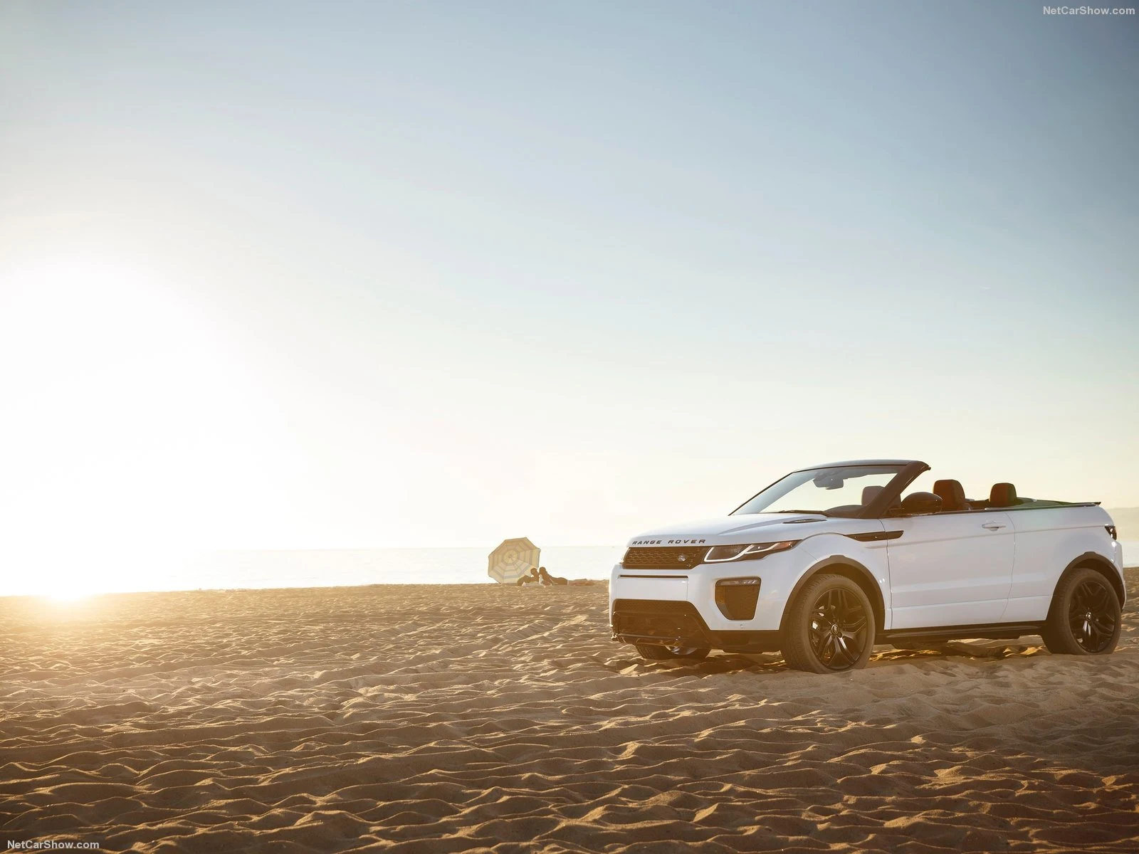 Hình ảnh xe ô tô Land Rover Range Rover Evoque Convertible 2017 & nội ngoại thất