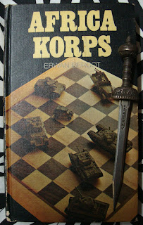 Portada del libro Afrika Korps, de Erwan Bergot