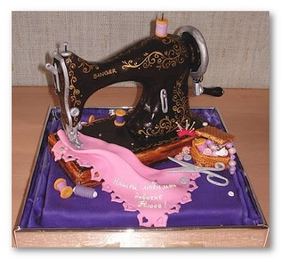 singer sewing machine cake