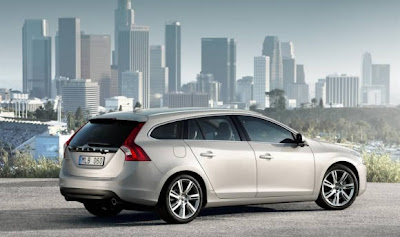 2011-Volvo-V60-Executive-Car-Detail