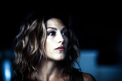 Dracula 2000 Jennifer Esposito Image 2