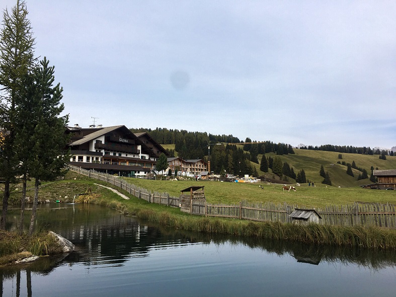 Trekking sull'Alpe di Siusi da Compaccio a Saltria