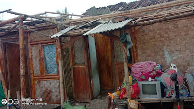 Angin Puting Beliung Terjang Desa Tanjung Anom, Puluhan Rumah Rusak Berat 