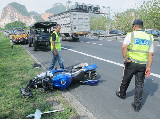 Berita TV Malaysia: Kemalangan jalan raya: 34,766 belia ...