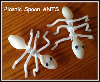 Plastic spoon ants @ whatilivefor.net