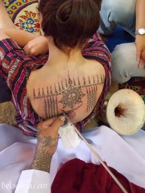 Un tatuaje budista para mujer