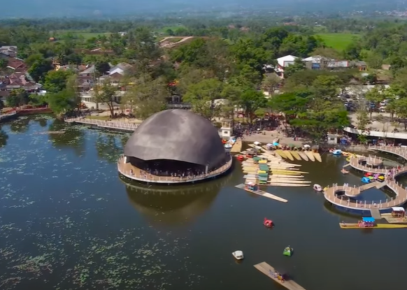 TERKENALNYA WISATA  SITU BAGENDIT