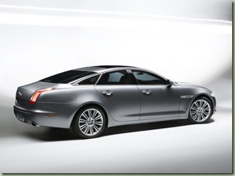 jaguar-xj_35-600x448