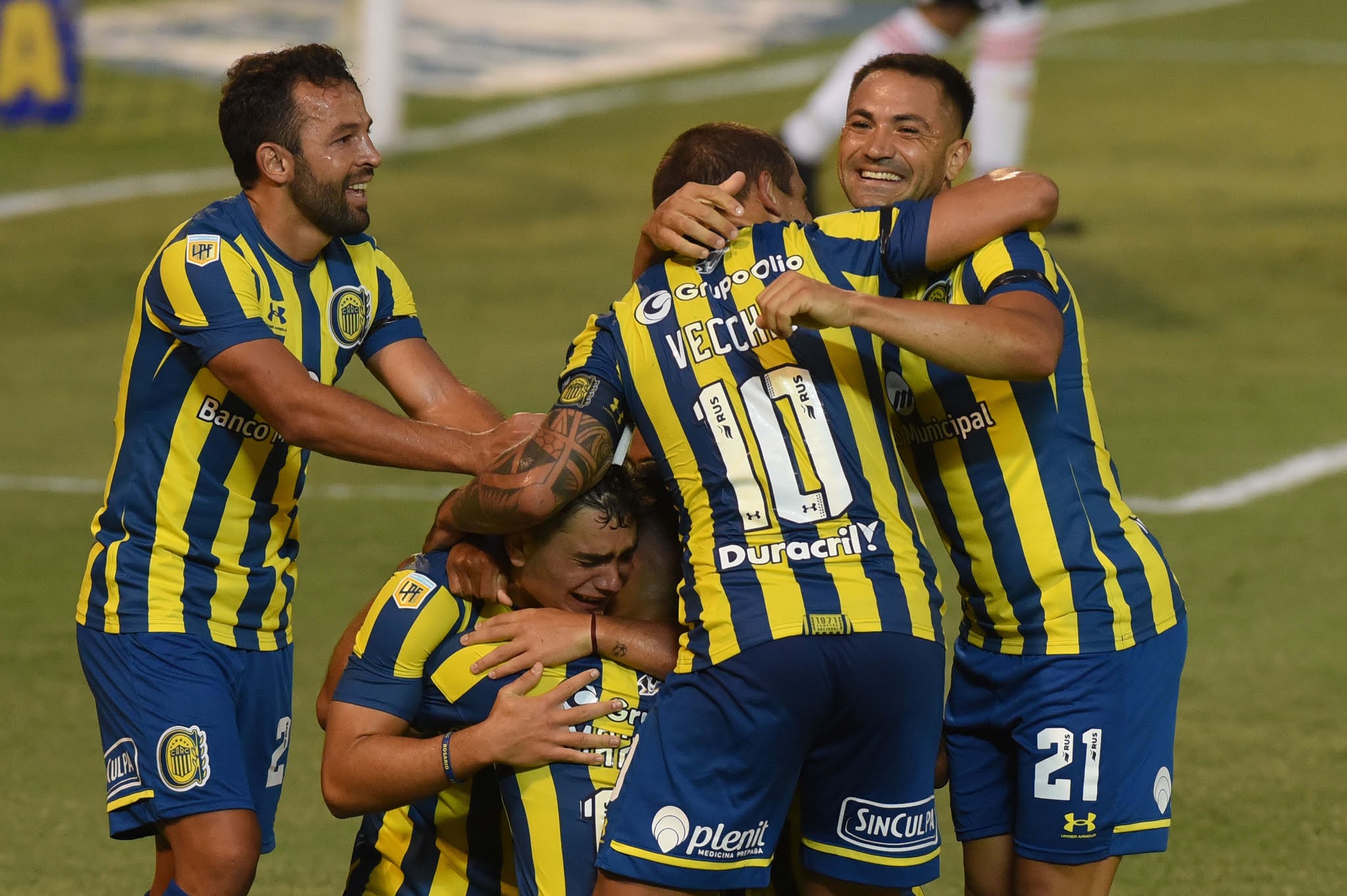 Rosario Central debutó con un triunfo ante Argentinos Juniors